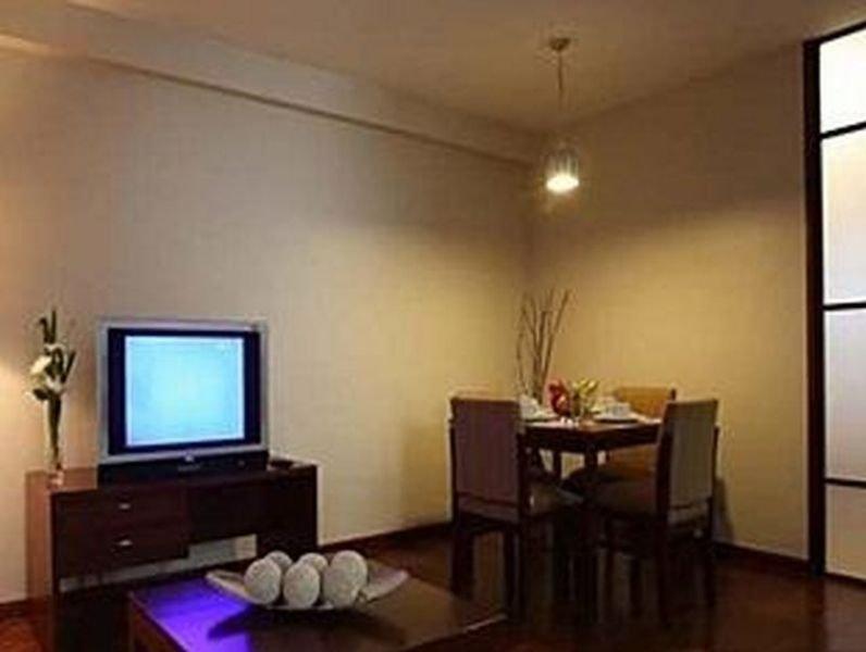 Amorsolo Mansion Hotel Makati City Esterno foto